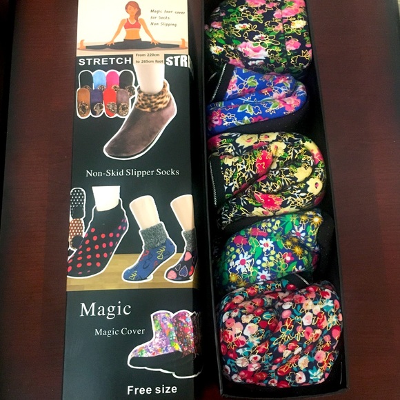 rodem trees Accessories - NWT Slipper Socks (with non-slip grip)